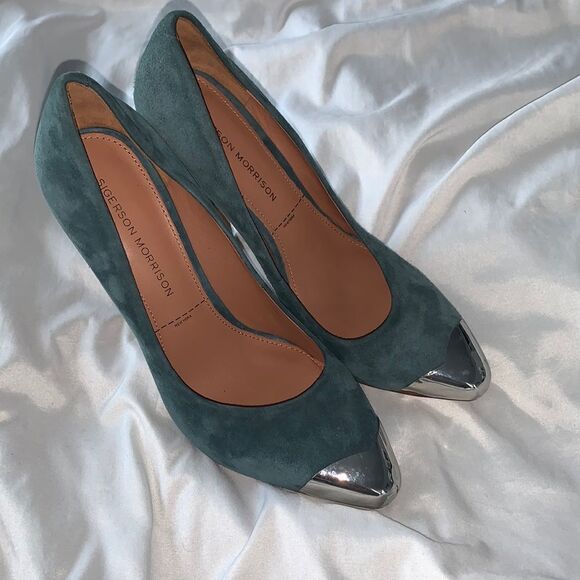 SIGERSON MORRISON Metal Toe “Mona Lisa” - Picture 1 of 5